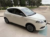 Usata Lancia Ypsilon S 69 CV (50 kW) 2023 Bianco Utilitaria
