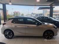 Usata Opel Corsa 101 CV (74 kW) 2025 Grigio Utilitaria