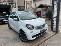 Usata Smart ForFour Passion 70 CV (51 kW) 2016 Bianco Utilitaria
