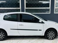 Usata Renault Clio II Luxe 75 CV (55 kW) 2010 Bianco Berlina