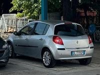 Usata Renault Clio II LE 75 CV (55 kW) 2008 Grigio Berlina