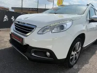 Usata Peugeot 2008 Access 99 CV (72 kW) 2016 Bianco SUV