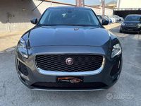 Begagnad Jaguar E-Pace R-Dynamic 180 HK (132 kW) 2020 Grå SUV