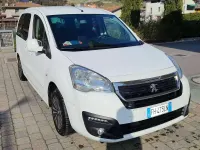 Usata Peugeot TePee Active 99 CV (72 kW) 2017 Bianco Station wagon