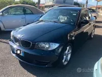Usata BMW 123 204 CV (150 kW) 2009 Bluazzurro Utilitaria
