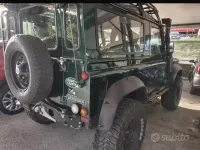 Usata Land Rover Defender 68 CV (50 kW) 2008 SUV