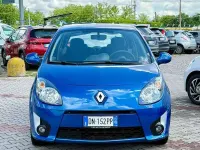 Usata Renault Twingo Privilege 76 CV (55 kW) 2008 Blu/azzurro Utilitaria