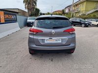 Usata Renault Scénic IV 110 CV (80 kW) 2018 Grigio Monovolume