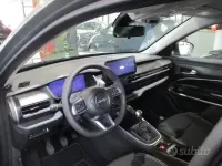 Käytetty Jeep Avenger Altitude 101 HP (74 kW) 2024 Harmaa Katumaasturi