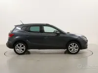 Käytetty Seat Arona FR 110 HP (80 kW) 2023 Harmaa Katumaasturi