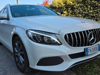 Usata Mercedes C220 Exclusive 169 CV (124 kW) 2017 Bianco Station wagon