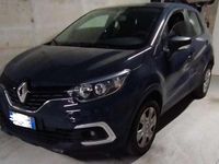 Usata Renault Captur Life 90 CV (66 kW) 2018 Blu/azzurro SUV