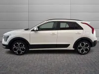 Usata Kia Niro 105 CV (77 kW) 2024 Bianco SUV