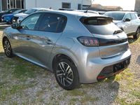 Usata Peugeot 208 Allure 74 CV (54 kW) 2024 Grigio Utilitaria