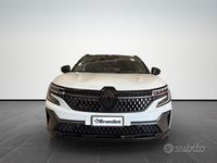 Usata Renault Austral Iconic Esprit Alpine 131 CV (96 kW) 2023 Alpine white SUV