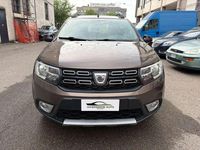 Usata Dacia Sandero Stepway 90 CV (66 kW) 2019 Bronzo Berlina