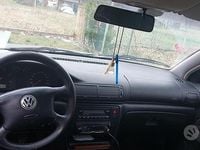 Usata VW Passat 90 CV (66 kW) 2000 Blu Station wagon