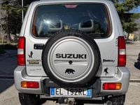 Usata Suzuki Jimny 86 CV (63 kW) 2012 Grigio SUV