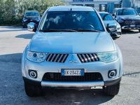 usata Mitsubishi L200 d.cab 2.5 di-d Intense Plus 178cv