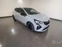 Nuova Renault Clio V Techno 101 CV (74 kW) 2025 Grigio Berlina