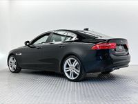 Usata Jaguar XE Prestige 180 CV (132 kW) 2016 Nero Berlina
