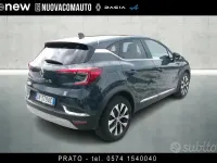 Usata Renault Captur Intens 101 CV (74 kW) 2023 Blu SUV
