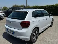 Usata VW Polo Comfortline 95 CV (69 kW) 2019 White silver met Utilitaria