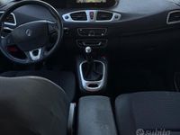 Usata Renault Grand Scénic III 110 CV (80 kW) 2009 Grigio Monovolume