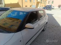 Usata Skoda Fabia 69 CV (50 kW) 2010 Bianco Berlina