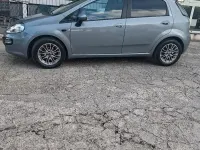 Usata Fiat Grande Punto 75 CV (55 kW) 2012 Grigio Utilitaria