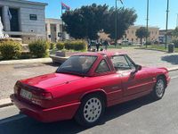Usata Alfa Romeo 2000 117 CV (86 kW) 1993 Rosso Cabrio