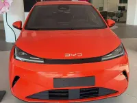 Nuova BYD Dolphin Comfort 155 kW (212 CV) 2026 Arancione Utilitaria