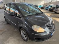 Usata Lancia Musa 77 CV (56 kW) 2009 Grigio Monovolume