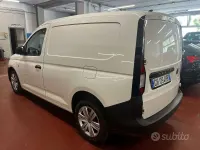 Usata VW Caddy Business 122 CV (89 kW) 2021 Bianco Monovolume