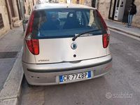 Usata Fiat Punto 60 CV (44 kW) 2004 Grigio Utilitaria