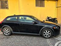 Usata Volvo C30 Kinetic 136 CV (100 kW) 2008 Nero Utilitaria