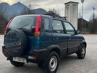 Usata Daihatsu Terios 82 CV (60 kW) 1998 Verde SUV