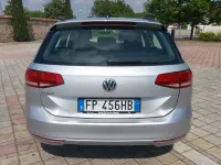 Usata VW Passat Business 150 CV (110 kW) 2018 Argento Station wagon