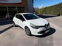 Second-hand Renault Clio IV 90 CP (66 kW) 2015 Alb Berlinǎ