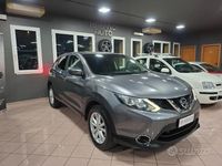 Usata Nissan Qashqai Acenta 110 CV (80 kW) 2015 Grigio SUV