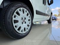 Usata Fiat Qubo Dynamic 77 CV (56 kW) 2012 Bianco Monovolume