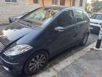 Usata Mercedes A180 Classic 109 CV (80 kW) 2006 Blu/azzurro Monovolume