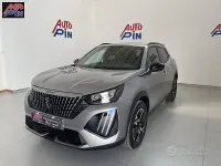 Usata Peugeot 2008 Allure 102 CV (75 kW) 2025 Grigio SUV
