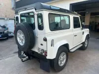 Usata Land Rover Defender S 122 CV (89 kW) 2004 Bianco Station wagon