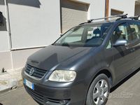 Usata VW Touran 105 CV (77 kW) 2005 Monovolume