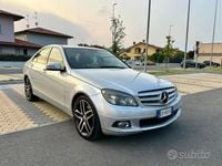 Usata Mercedes C320 224 CV (164 kW) 2008 Grigio Berlina