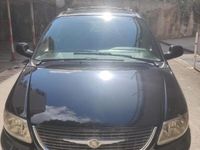Usata Chrysler Grand Voyager 143 CV (105 kW) 2003 Nero Monovolume
