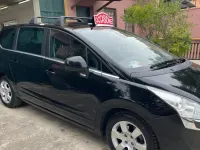 Usado Peugeot 5008 Business-Line 115 CV (84 kW) 2013 Negro Monovolumen