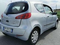Usata Mitsubishi Colt 75 CV (55 kW) 2008 Argento Berlina