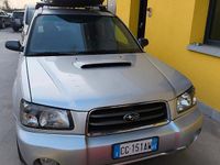 Usata Subaru Forester 177 CV (130 kW) 2002 Grigio SUV